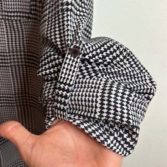 Vintage Alfred Sung Button-Down Blouse - Picture 4 of 13